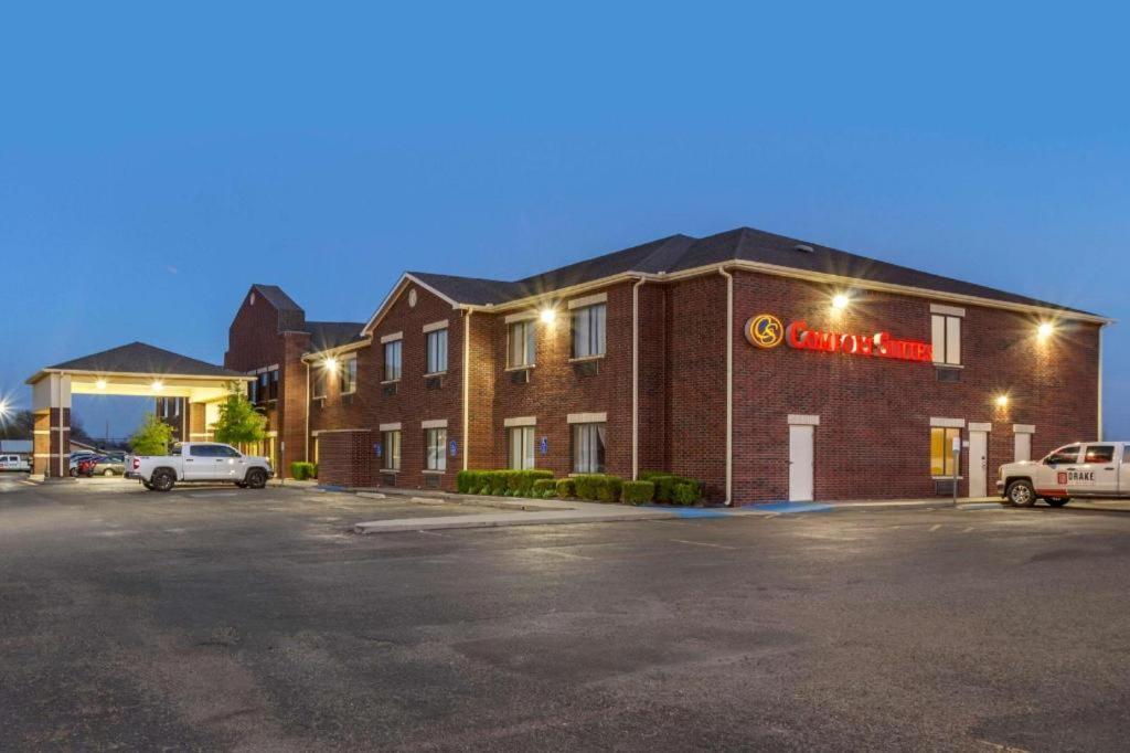 Comfort Suites Plainview Экстерьер фото